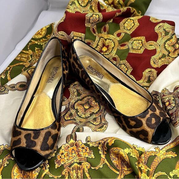 MICHAEL Michael Kors Cheetah Peep Toe Low Wedge - Picture 2 of 8